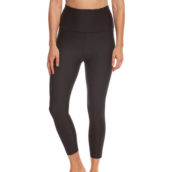 Beyond Yoga Flip It & Reverse It High Waisted Reversible Leggings Size Small - Picture 1 of 10